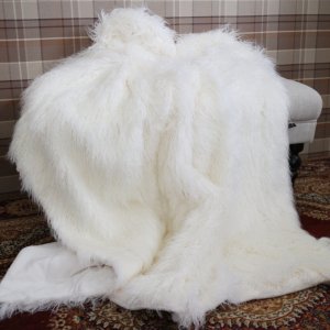 Throw faux fur de Luxe Alpacka Vit creme 140 x 180 cm